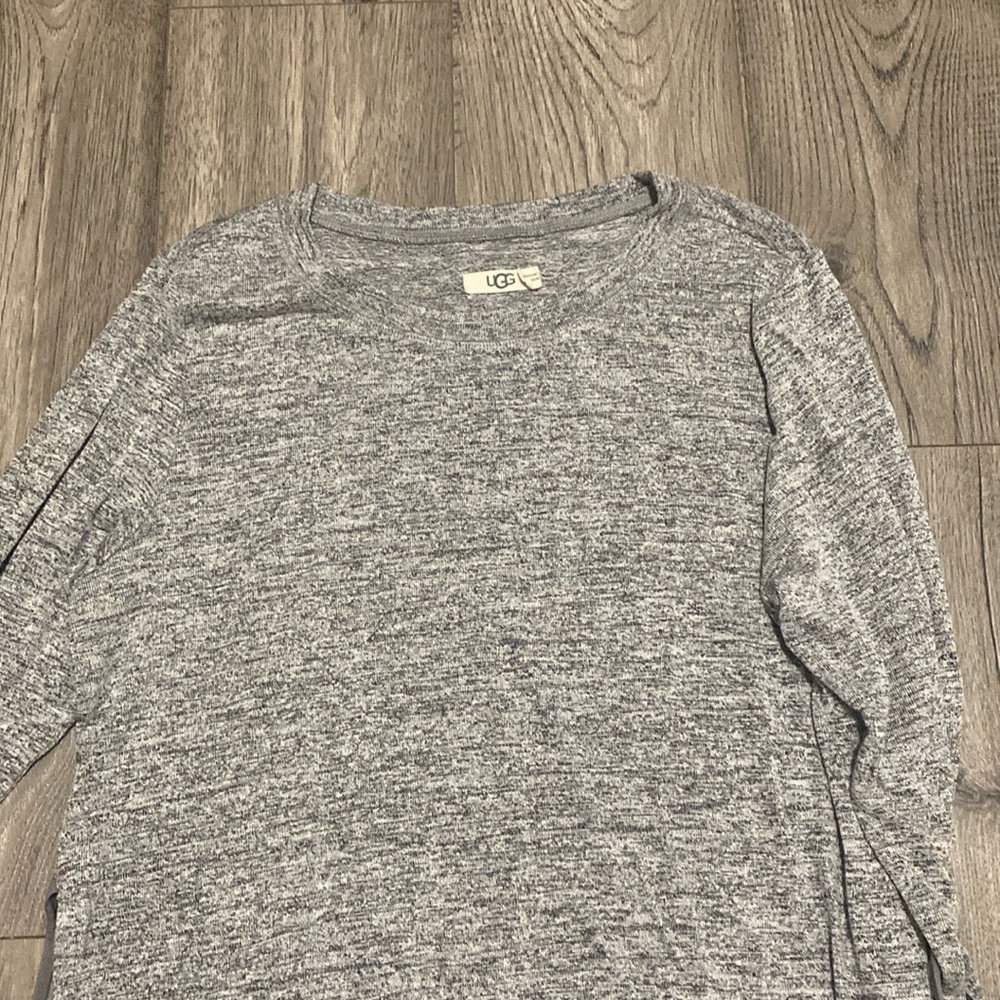 Super Soft Ugg top ties on the side